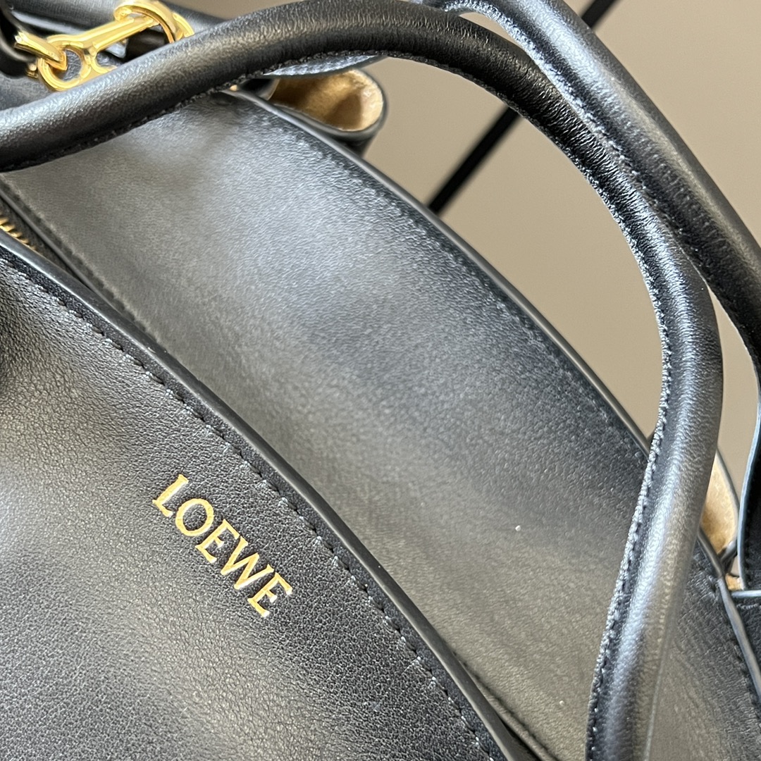 Loewe Paseo Bags